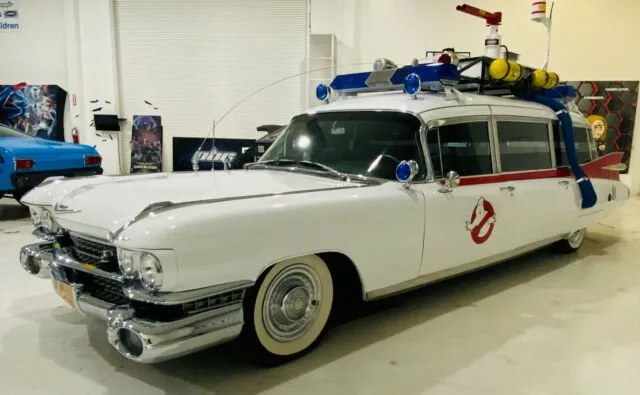 1959 1960 Cadillac Miller-Meteor Ambulance Hearse - Ghostbusters Ecto-1