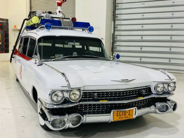 1959 1960 Cadillac Miller-Meteor Ambulance Hearse - Ghostbusters Ecto-1