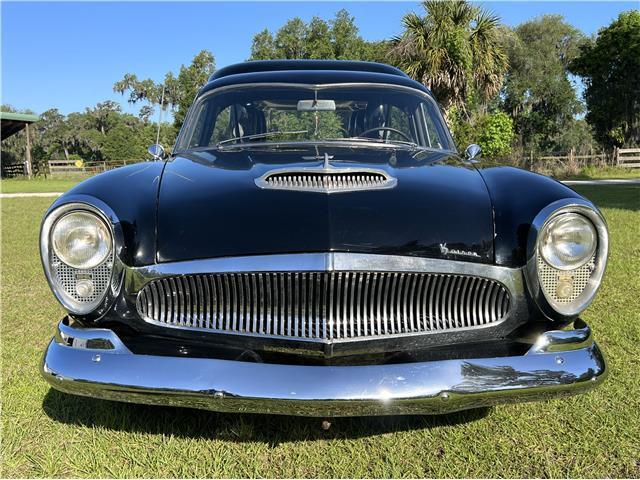 1960 Kaiser Carabela Hearse