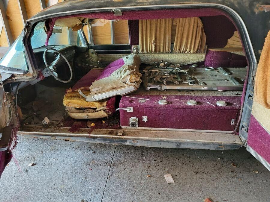 1960 Cadillac Hearse