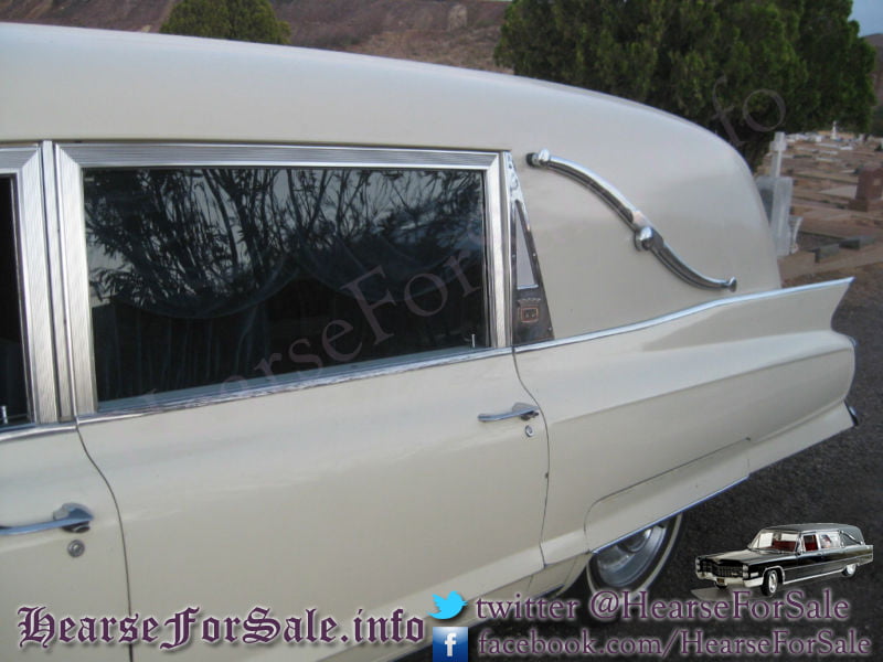 1961 Cadillac Fleetwood Miller-Meteor side
