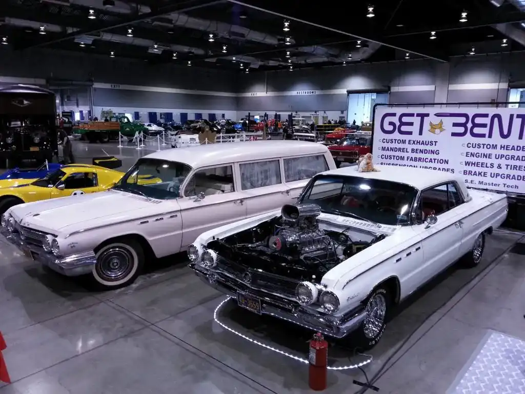 1962 Buick Premier Flxible Hearse at a car show