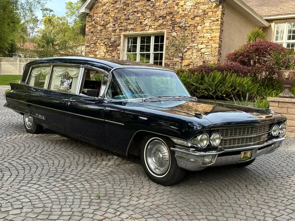 1962 Cadillac Superior Royal Limo style Hearse 1962 Cadillac Superior Royal Limo-style 3-way Hearse passenger side front quarter view