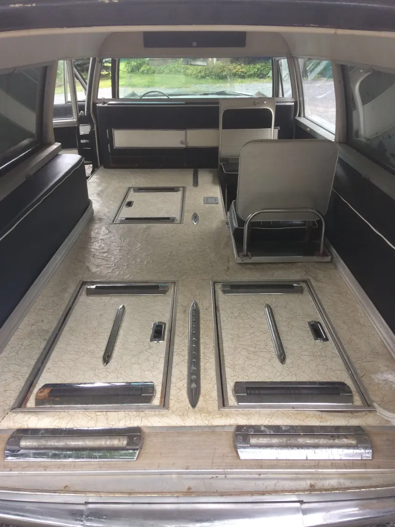 1965 Cadillac Miller-Meteor Hearse