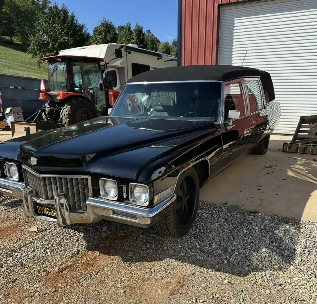 1971 Cadillac Miller Meteor Hearse 1971 Cadillac Miller Meteor Hearse, driver side front quarter view