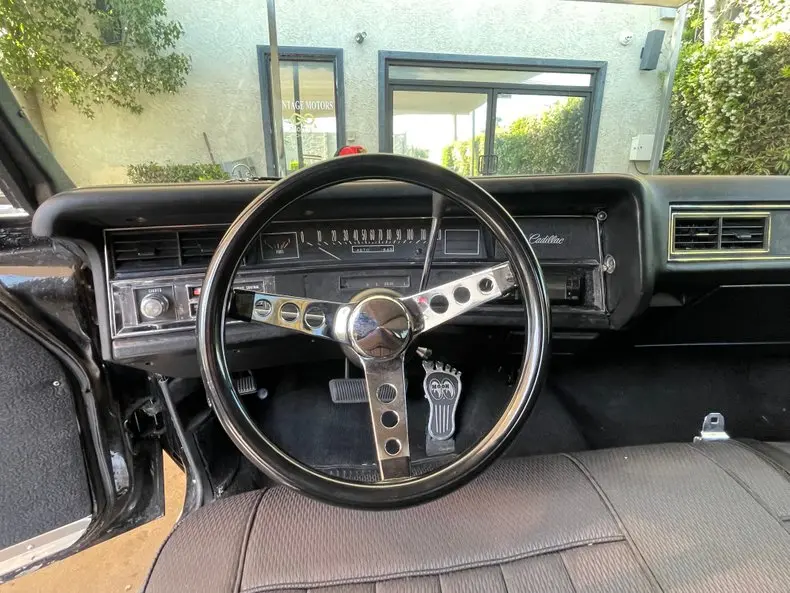 1972 Cadillac Superior Hearse Limousine steering wheel, instrument cluster