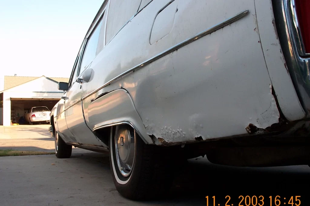 1976 Cadillac Superior Hearse Ambulance Combo rear left quarter panel
