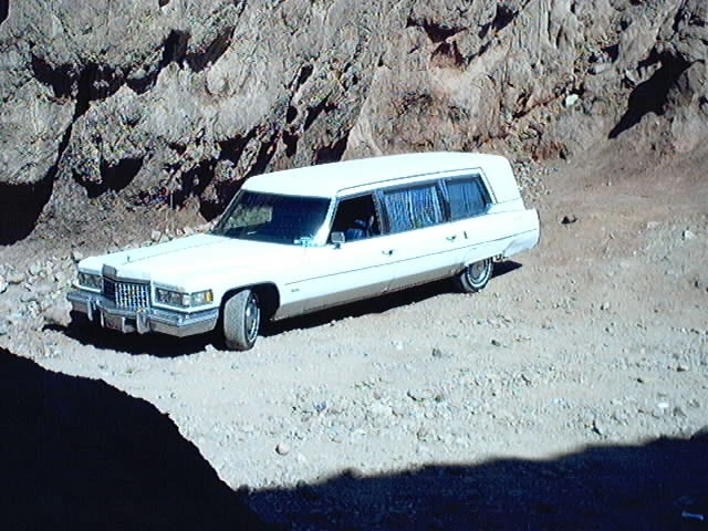 1976 Cadillac Superior Hearse Combo - Calico, CA 2