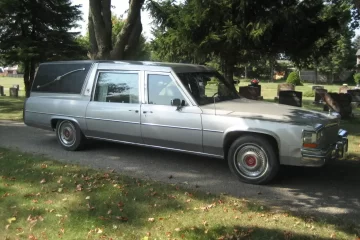1981 Cadillac Superior Crown Hearse