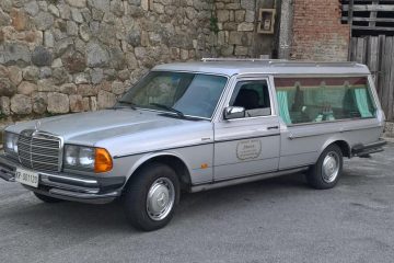 1981 Mercedes-Benz 240D Hearse