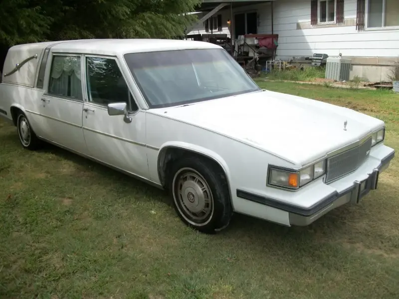 1985 Cadillac Superior Hearse