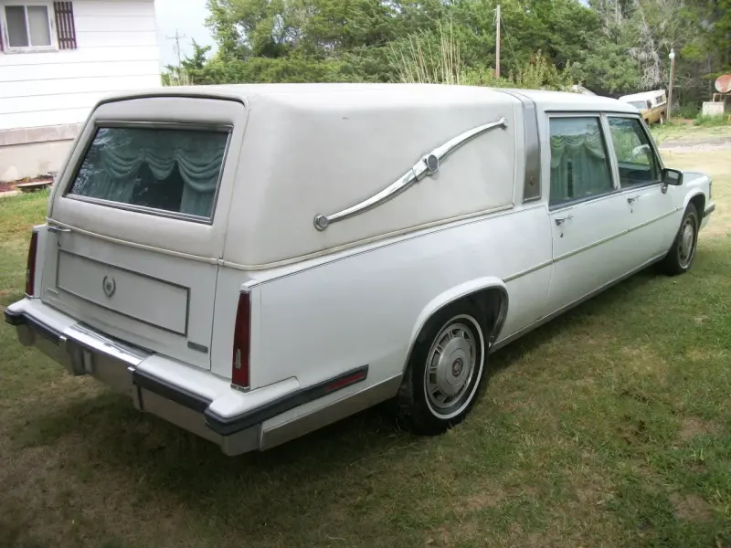 1985 Cadillac Superior Hearse
