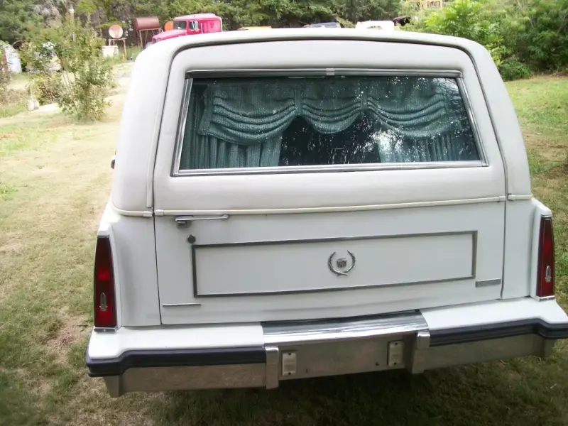 1985 Cadillac Superior Hearse