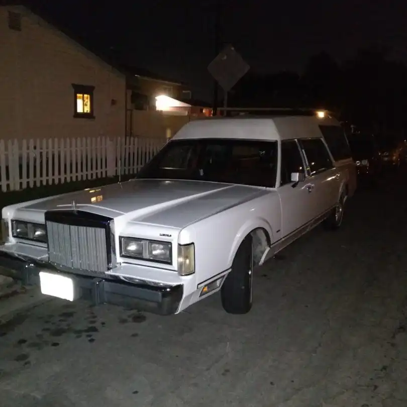 1985 Lincoln Town Car Hearse 1985 Lincoln Town Car Hearse