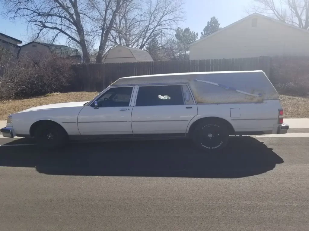 1989 Buick Lesabre Hearse 1989 Buick LeSabre Hearse driver side view
