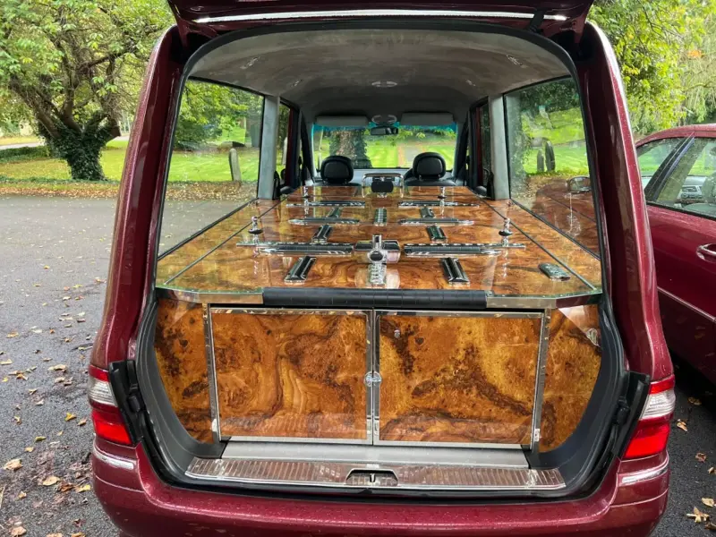 2006 Mercedes Hearse by Coleman Milne and Limo Fleet