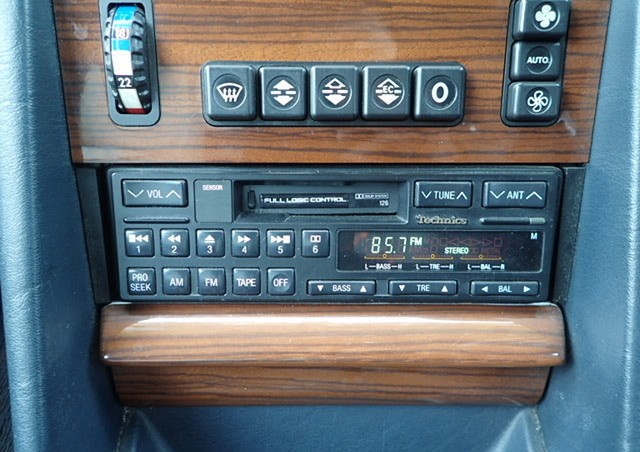 1989 Mercedes 300SE Japanese Miyagata Hearse
