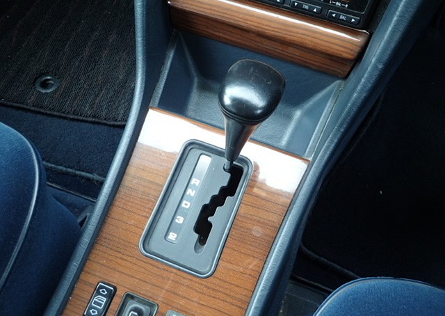 1989 Mercedes 300SE Japanese Miyagata Hearse