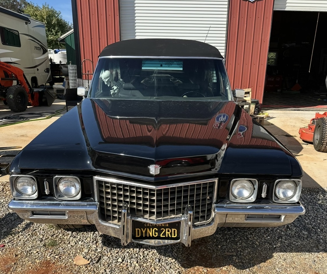 1971 Cadillac Miller Meteor Hearse w/coffin