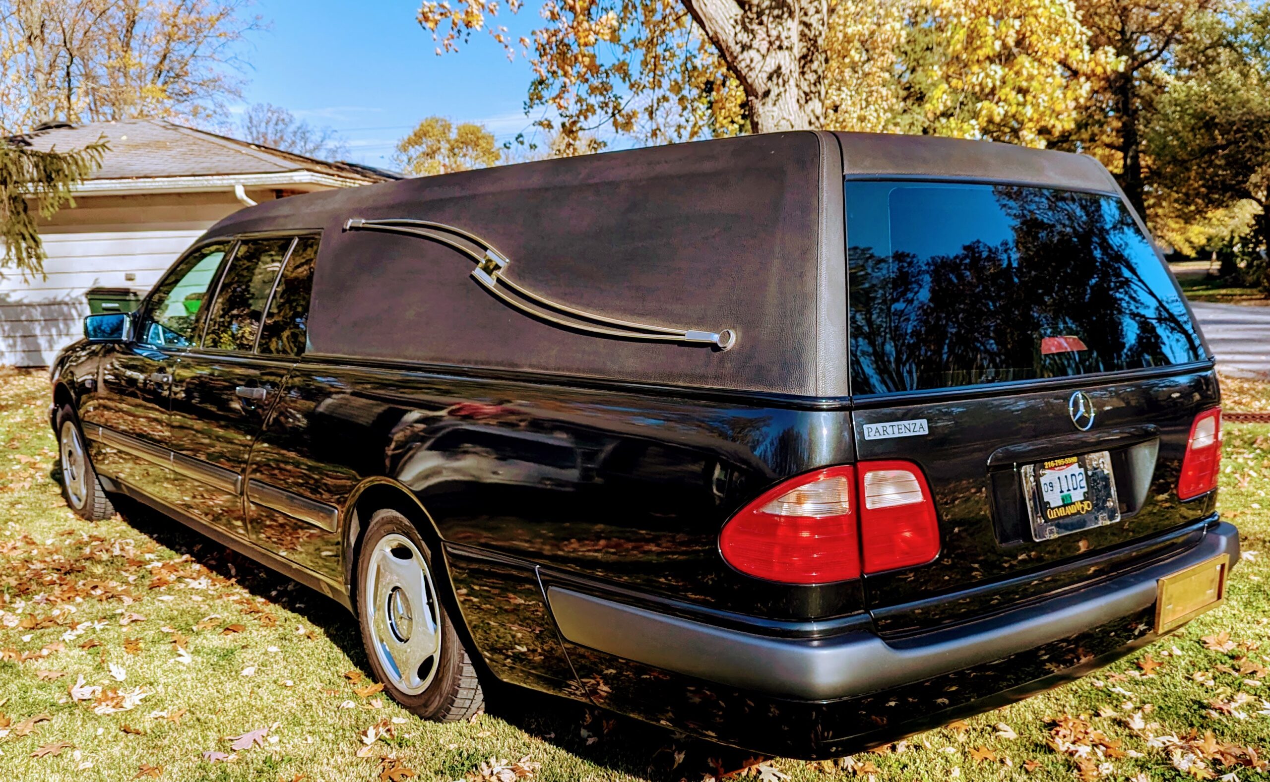 1998 Mercedes E280 Japanese Hearse 5 Doors