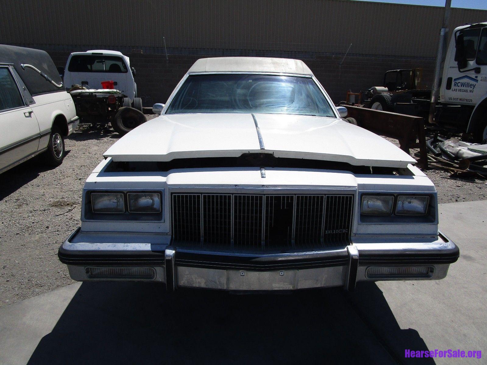 1984 Buick Electra S&S Hearse front end