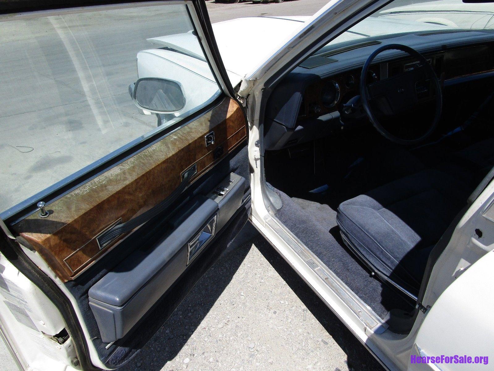 1984 Buick Electra S&S Hearse driver side door