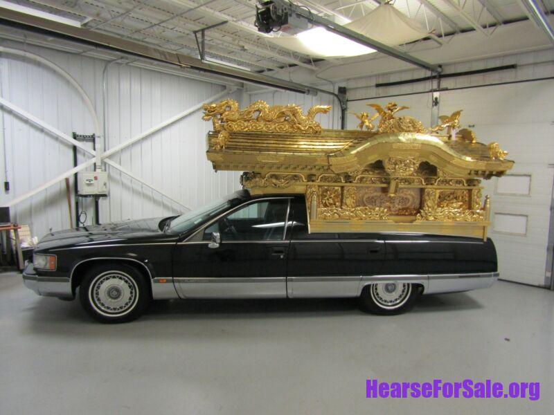 1993 Cadillac Fleetwood Hearse - Japanese Style Hearse
