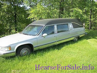 1993 Cadillac Fleetwood Hearse