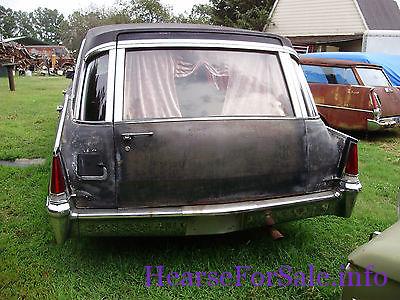 1969 Cadillac Superior Landau Hearse 1969 Cadillac Superior Landau Hearse rear end