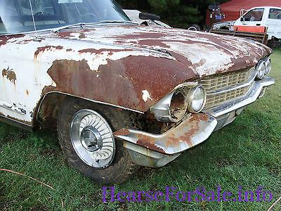 1962 Cadillac Miller-Meteor Combination Ambulance Hearse
