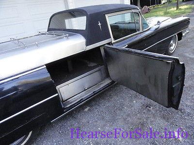 1964 Cadillac Miller-Meteor Flower Car