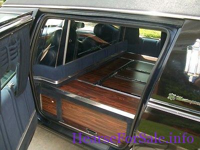 1999 Cadillac Deville Masterpiece Hearse 1999 Cadillac Deville Masterpiece Hearse casket table