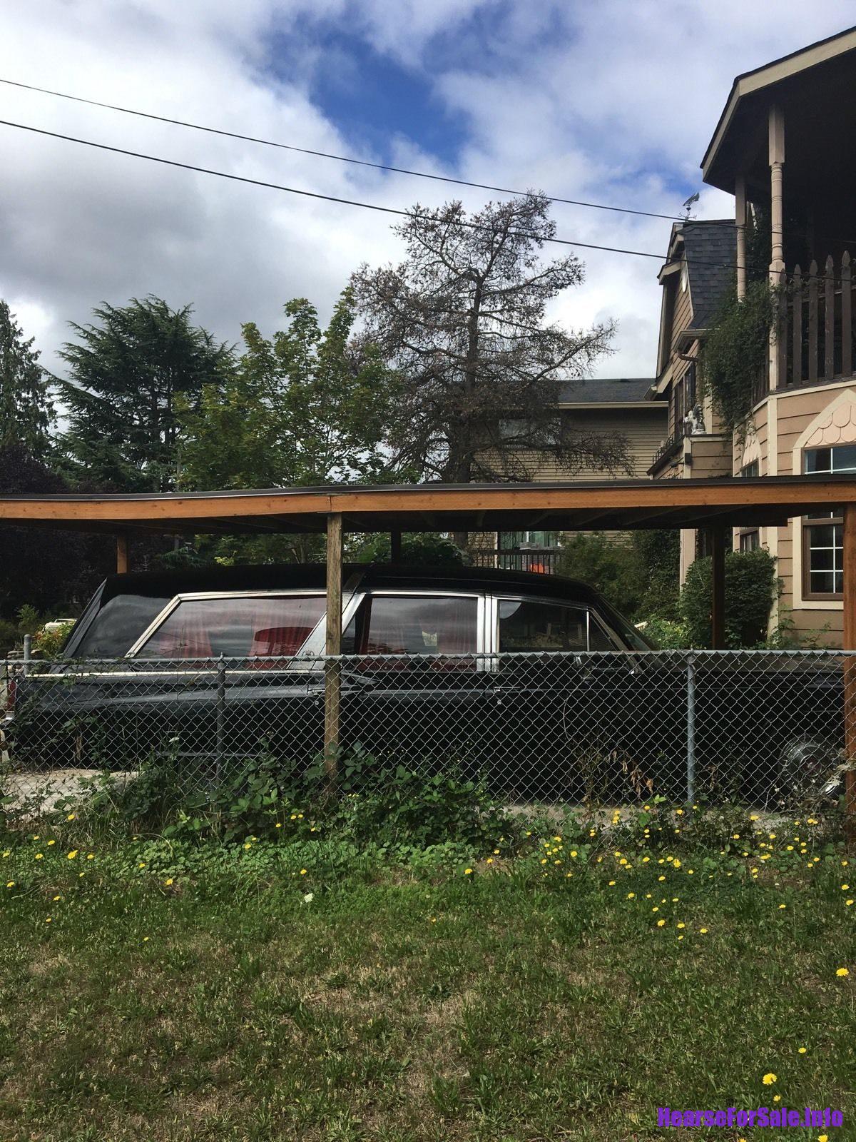 1969 Cadillac Fleetwood Hearse Crown Sovereign 1969 Cadillac Fleetwood Hearse Crown Sovereign
