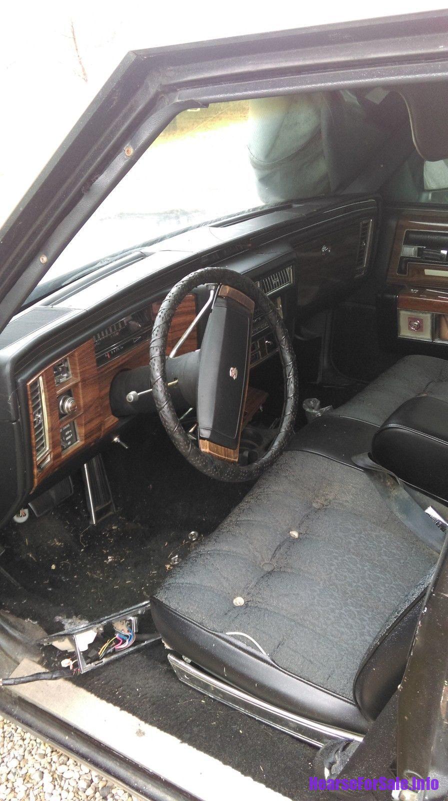 1977 Cadillac Miller Meteor Landau Hearse 1977 Cadillac Miller Meteor Landau Hearse driver cab