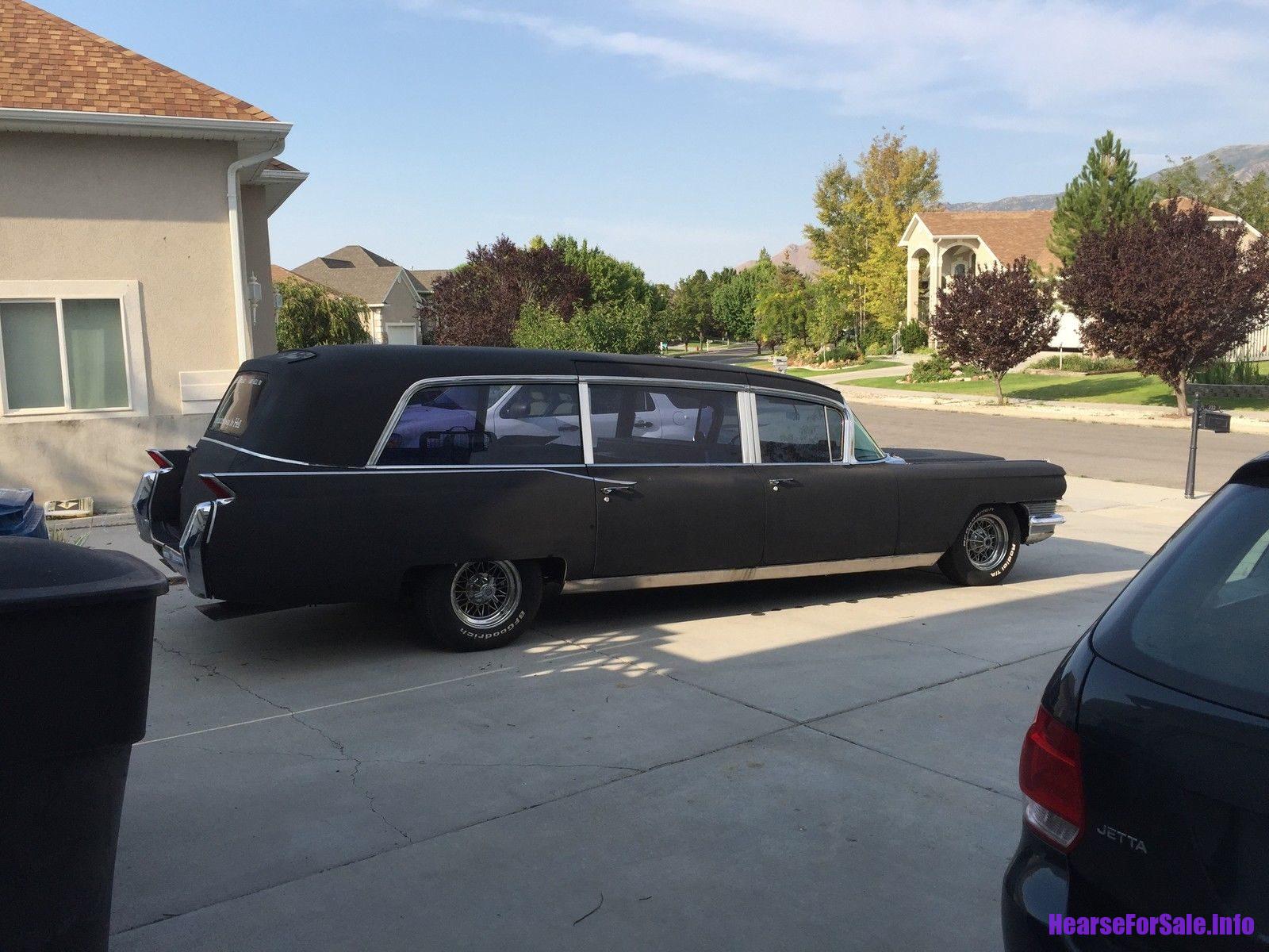 1964 Cadillac Hearse Combo by Superior passenger side view