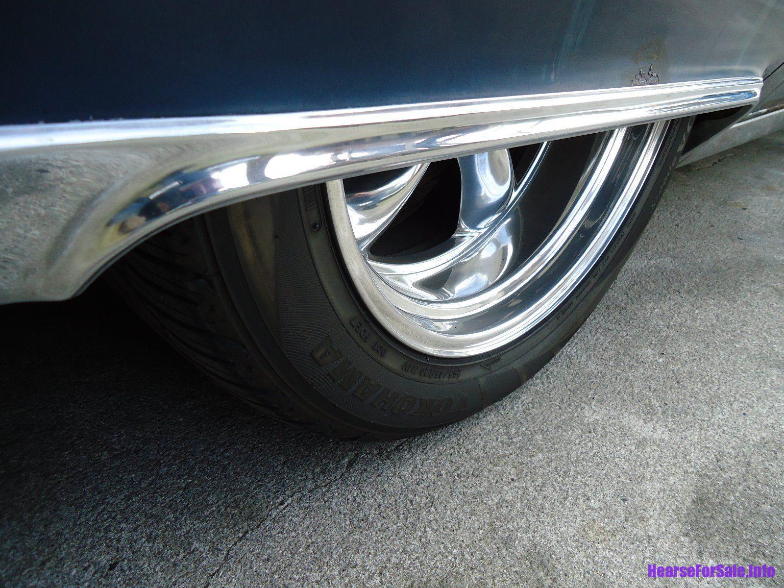 1968 Cadillac Miller Meteor Hearse rear tire under skirt