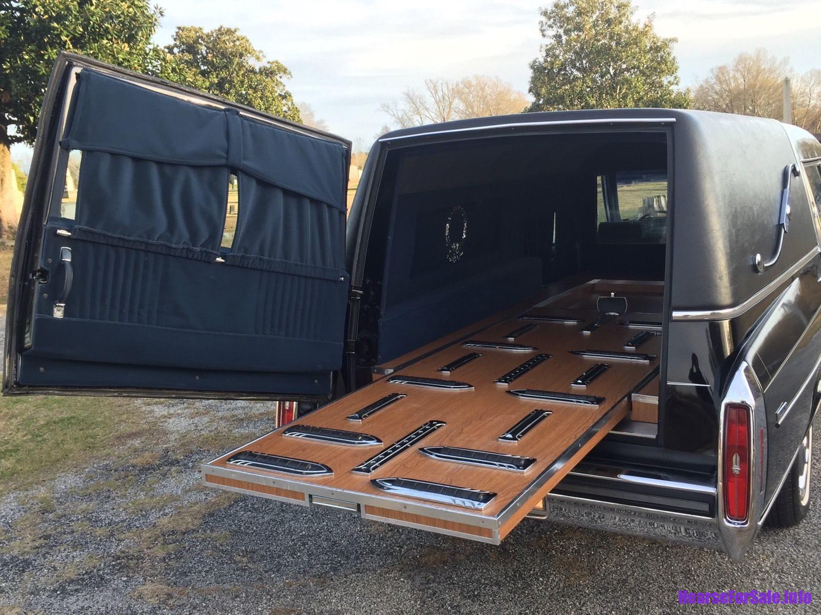 1989 Cadillac Fleetwood Eureka Hearse casket compartment with casket table extended