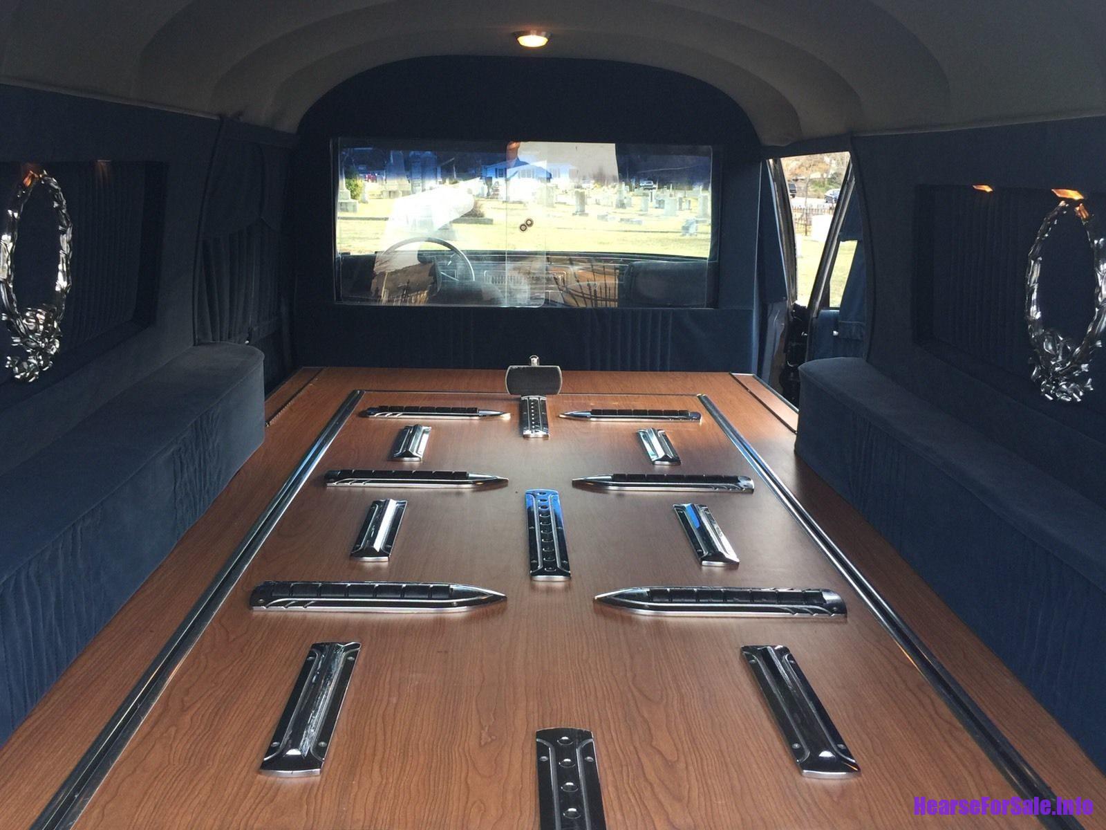 1989 Cadillac Fleetwood Eureka Hearse casket compartment