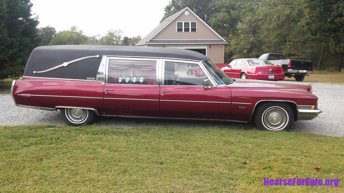1972 Cadillac Miller-Meteor Hearse