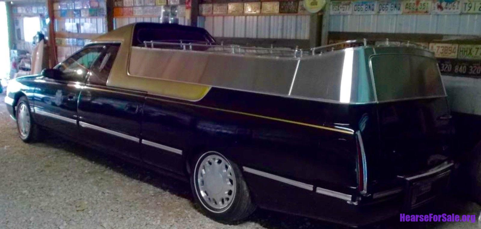 1999 Cadillac Coupe de Fleur Flower Car Hearse driver side rear quarter view