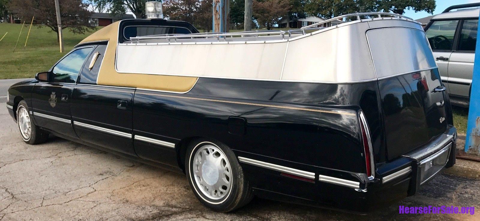 1999 Cadillac Coupe de Fleur Flower Car Hearse driver side rear quarter view