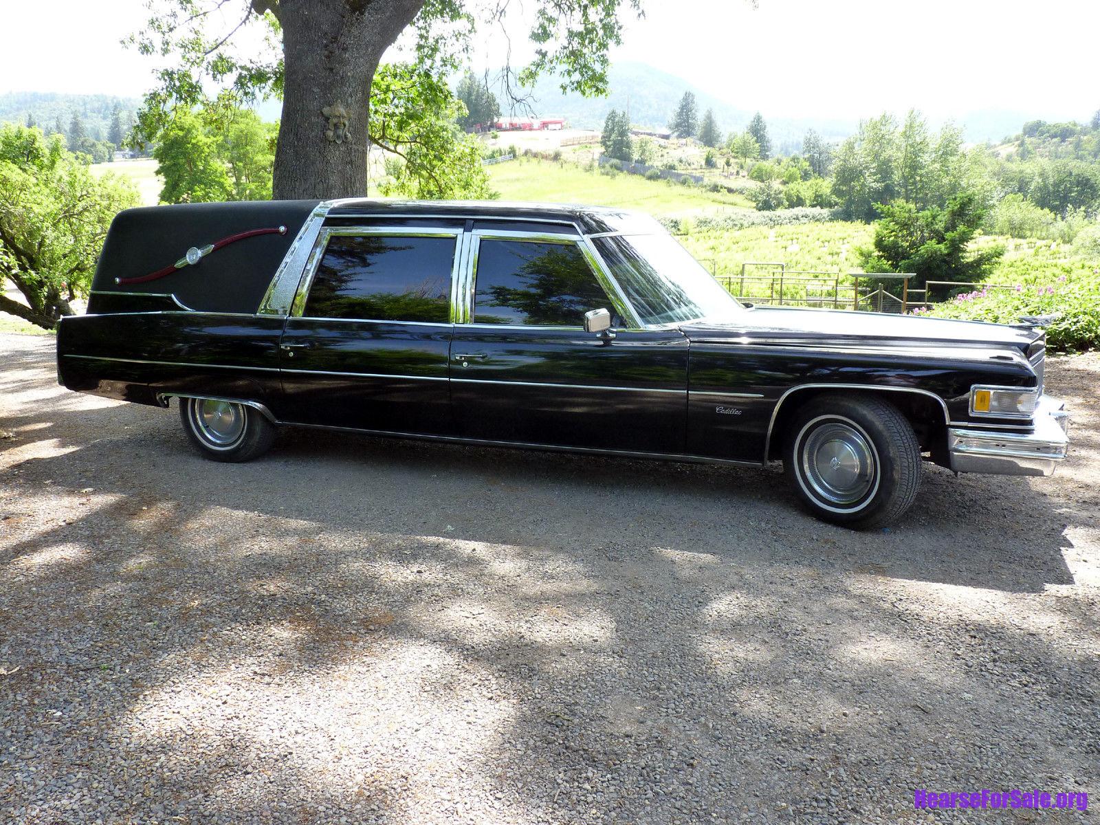 1975 Cadillac Hearse