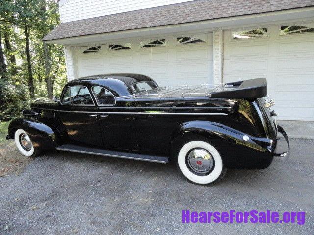 1939 Cadillac LaSalle Flower Car