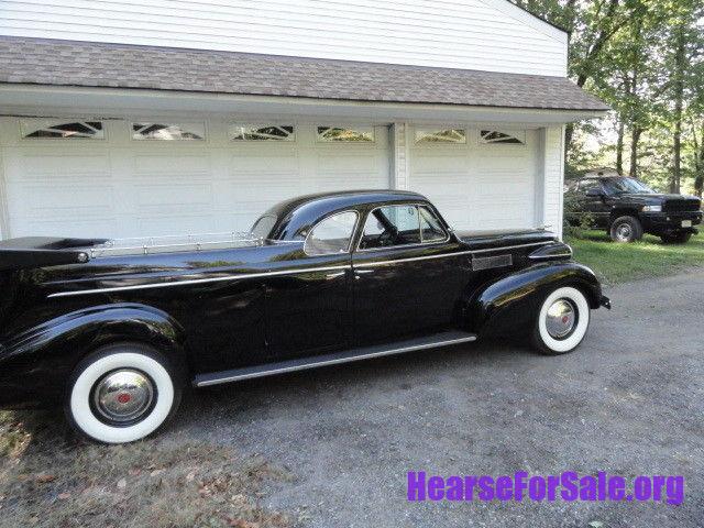 1939 Cadillac LaSalle Flower Car