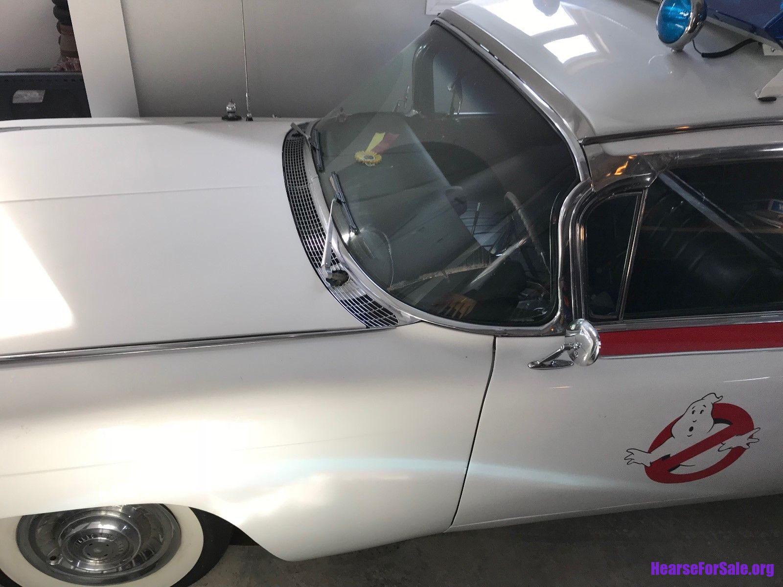 1959 Cadillac Fleetwood Hearse Series 75 Ecto-1