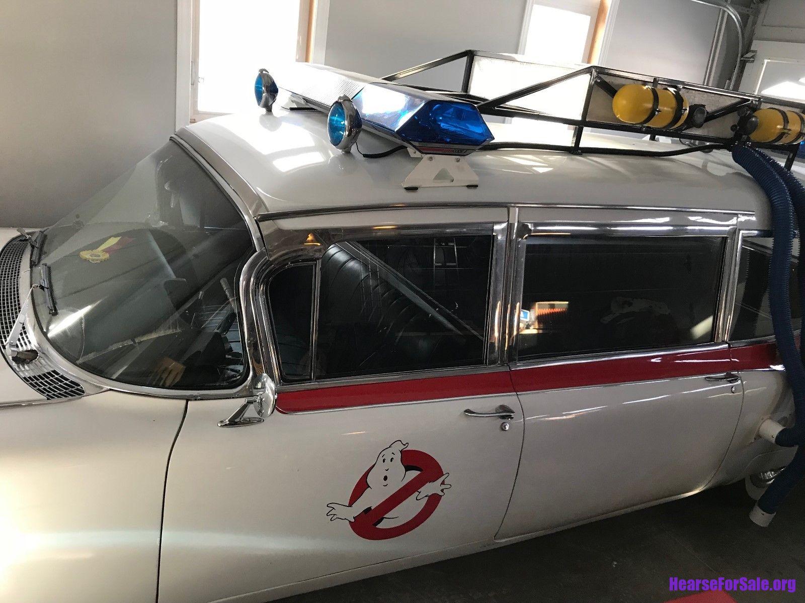 1959 Cadillac Fleetwood Hearse Series 75 Ecto-1