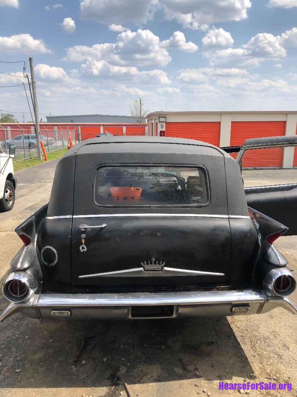 1961 Cadillac Superior Hearse