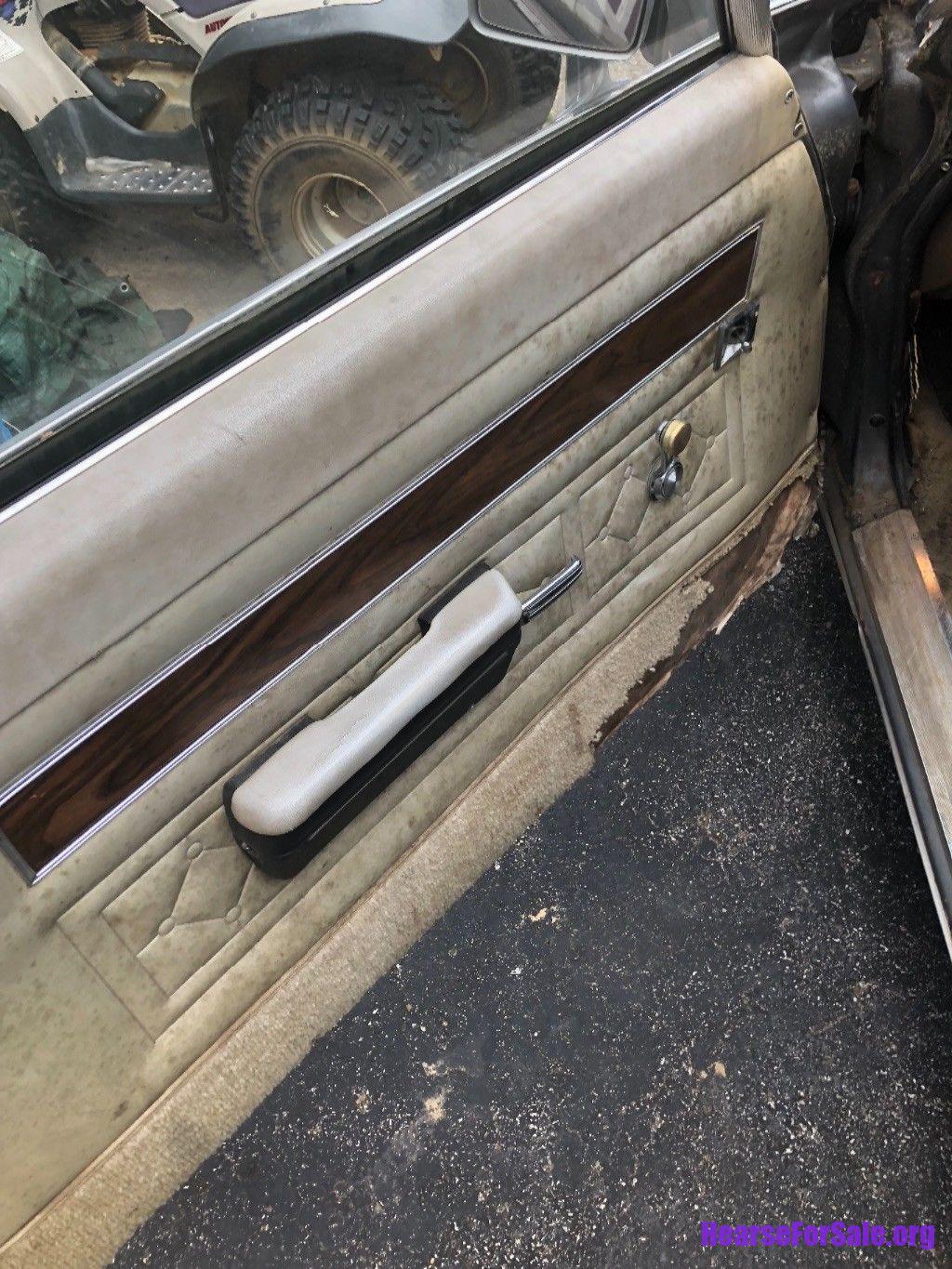 1974 Cadillac Miller-Meteor Hearse