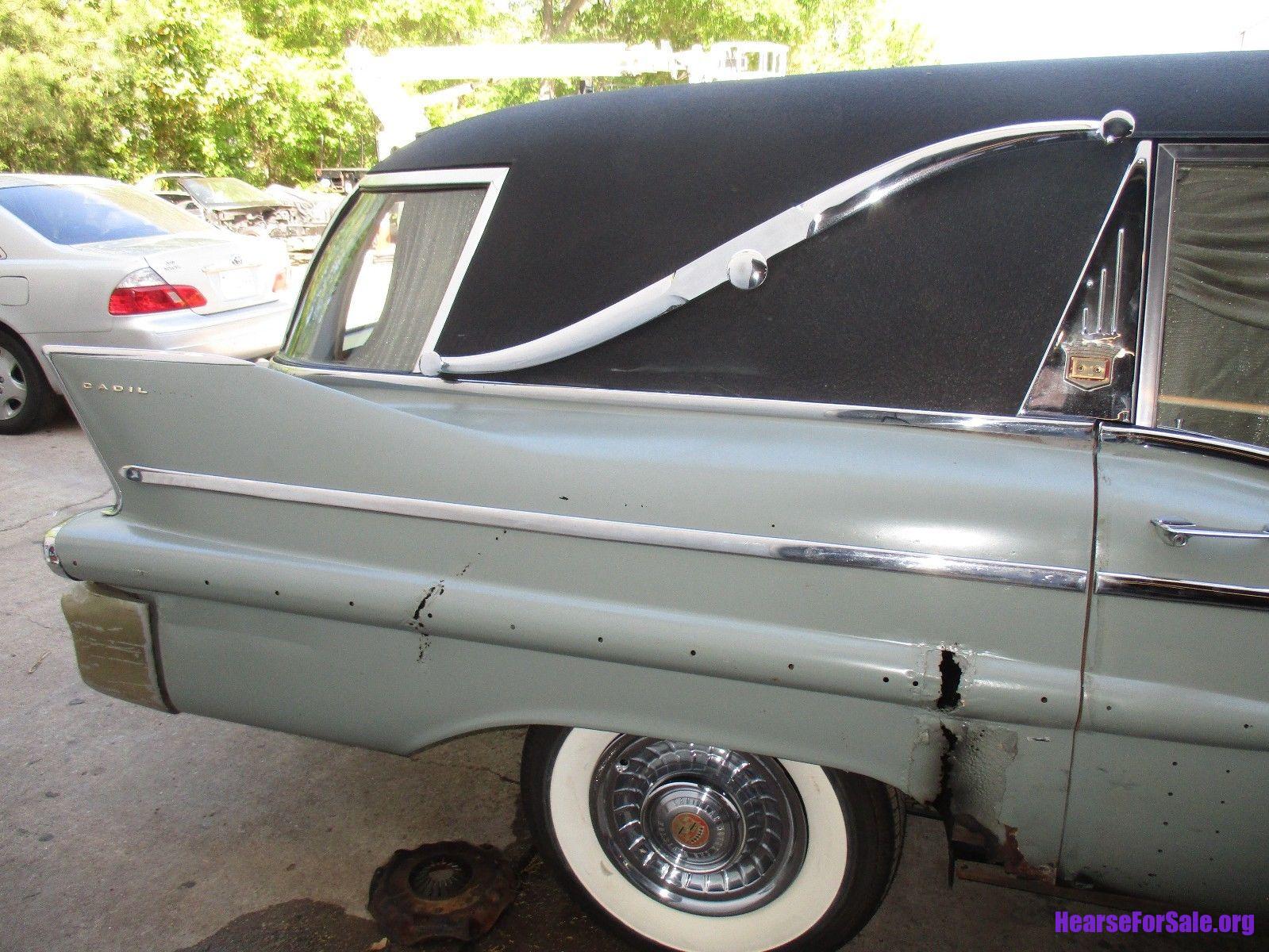 1958 Cadillac Fleetwood Miller-Meteor Futura Landaulet Hearse