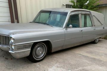1965 Cadillac Superior Crown Royal Hearse driver side front quarter view